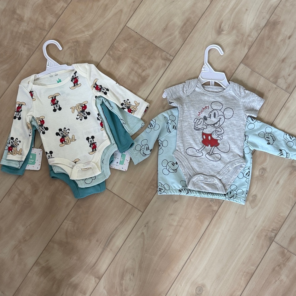 Disney Baby Mickey Mouse 0-3 Month NWT Baby Sets